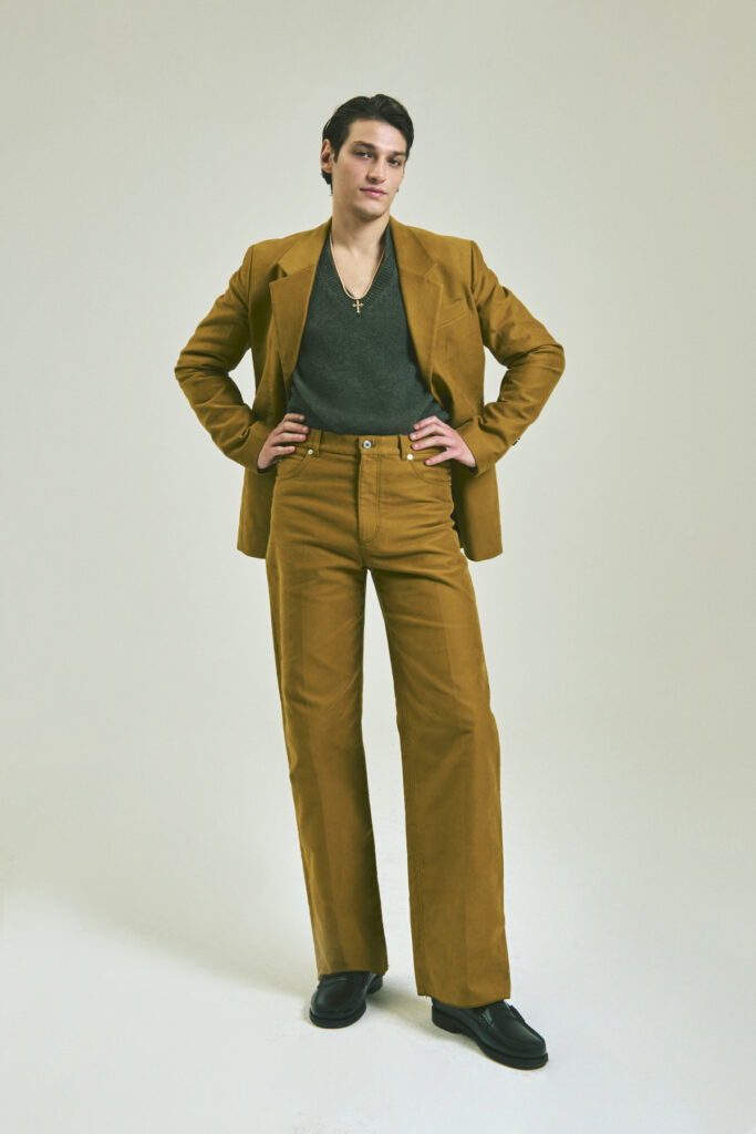 Adorazione
Luigi Bruno